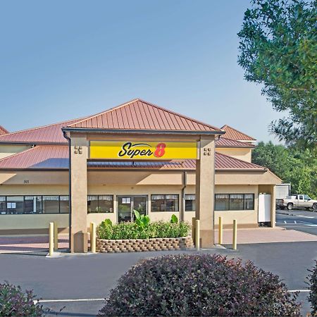 Super 8 By Wyndham Suwanee Hotel Eksteriør billede