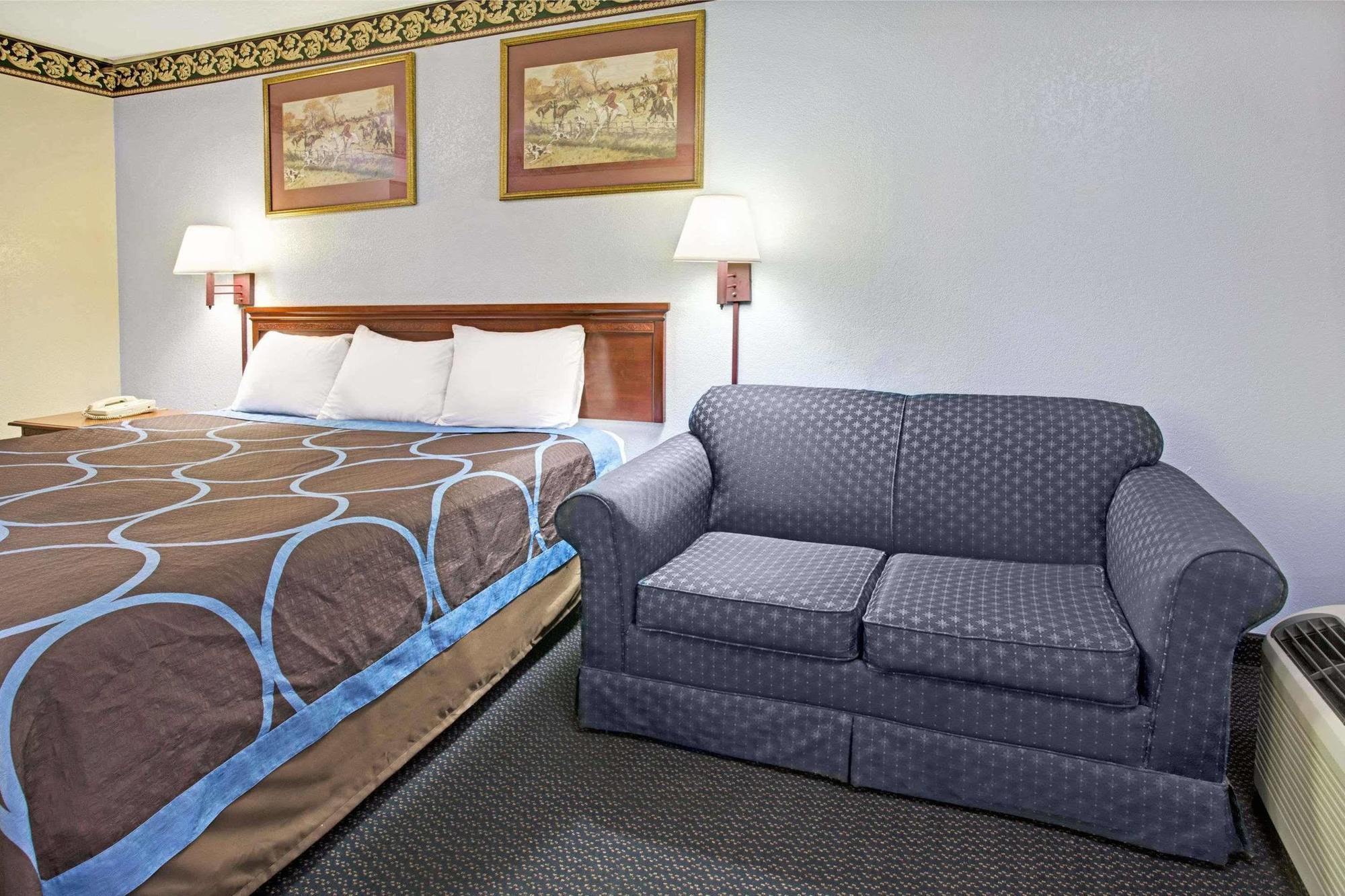 Super 8 By Wyndham Suwanee Hotel Eksteriør billede